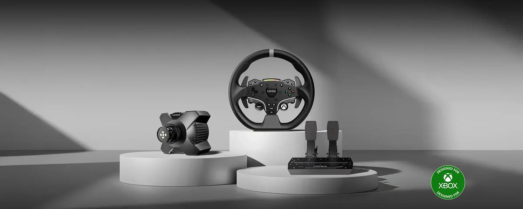 Pack MOZA R3 avec volant ESX sous licence Xbox, base Direct Drive et pédalier